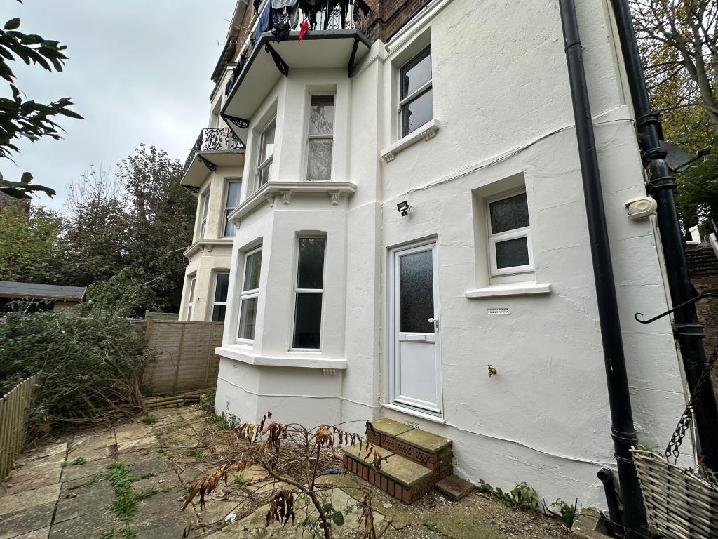 Lot: 73 - ONE-BEDROOM FLAT WITH PRIVATE ENTRANCE - Outside of Flat Entrance